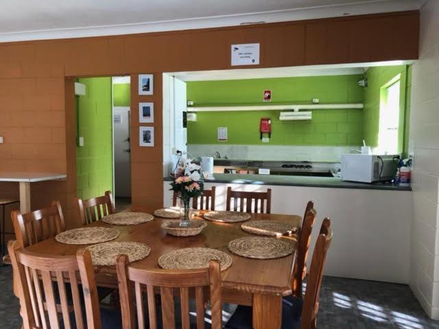 Batemans Bay Holiday Park & Hostel 외부 사진